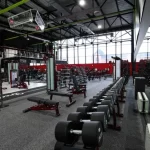 Занятия йогой, фитнесом в спортзале Hummer Gym Москва