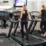 Занятия йогой, фитнесом в спортзале Импульс, центр Развития Москва