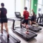 Занятия йогой, фитнесом в спортзале Indoorfit Москва