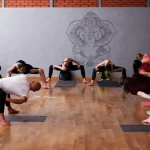 Занятия йогой, фитнесом в спортзале Йога 108 Москва