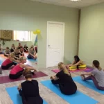 Занятия йогой, фитнесом в спортзале Йога 32 Брянск