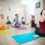 Занятия йогой, фитнесом в спортзале Йога асана Москва