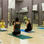 Занятия йогой, фитнесом в спортзале Йога для здоровья Конаково