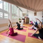 Занятия йогой, фитнесом в спортзале Йога студия Yoga Life Russia Казань