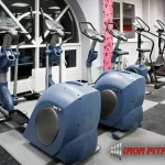 Занятия йогой, фитнесом в спортзале Iron Fitness Долгопрудный