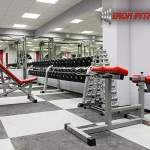 Занятия йогой, фитнесом в спортзале Iron Fitness Долгопрудный