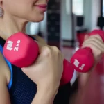 Занятия йогой, фитнесом в спортзале IronFit&Combat Брянск