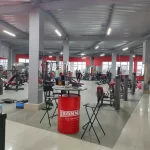 Занятия йогой, фитнесом в спортзале Ironman Севастополь