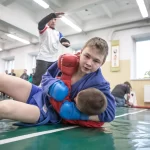 Занятия йогой, фитнесом в спортзале Искра Великий Новгород