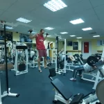 Занятия йогой, фитнесом в спортзале Is-time Омск