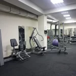Занятия йогой, фитнесом в спортзале Истина Сочи