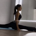 Занятия йогой, фитнесом в спортзале ITS stretching Владивосток