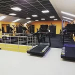Занятия йогой, фитнесом в спортзале Юг Губкин