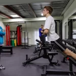 Занятия йогой, фитнесом в спортзале Юниор Санкт-Петербург