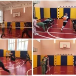 Занятия йогой, фитнесом в спортзале Юниор Видное