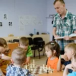 Занятия йогой, фитнесом в спортзале Юный гений Берёзовский