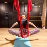 Занятия йогой, фитнесом в спортзале July Fly Yoga Москва