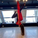 Занятия йогой, фитнесом в спортзале July Fly Yoga Москва