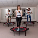 Занятия йогой, фитнесом в спортзале Jump Избербаш