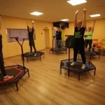 Занятия йогой, фитнесом в спортзале Jumping Fitness Новосибирск