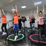 Занятия йогой, фитнесом в спортзале Jumping Fitness Томск