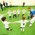 Занятия йогой, фитнесом в спортзале Junior Football Москва