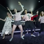 Занятия йогой, фитнесом в спортзале Just dance Ливны