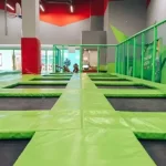 Занятия йогой, фитнесом в спортзале Just Jump studio Санкт-Петербург