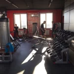 Занятия йогой, фитнесом в спортзале Кам Волгоград