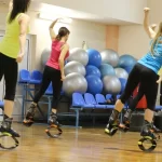 Занятия йогой, фитнесом в спортзале Kangoo Jumps Ейск