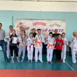 Занятия йогой, фитнесом в спортзале Каратэ и кикбоксинг Москва