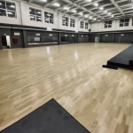 Занятия йогой, фитнесом в спортзале Karate John Galt Hall Москва