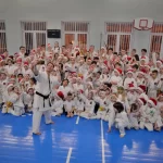 Занятия йогой, фитнесом в спортзале Karate John Galt Hall Москва