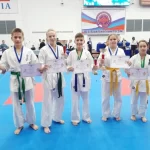 Занятия йогой, фитнесом в спортзале Каратэ Киокушинкай, кл. Сэйкен Волчанск