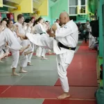 Занятия йогой, фитнесом в спортзале Каратэ Киокусинкай Санкт-Петербург