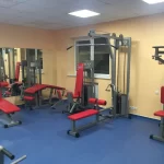 Занятия йогой, фитнесом в спортзале Кедр Симферополь