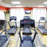 Занятия йогой, фитнесом в спортзале Kenguru Томск