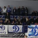 Занятия йогой, фитнесом в спортзале ХК Динамо Москва