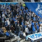 Занятия йогой, фитнесом в спортзале ХК Динамо Москва