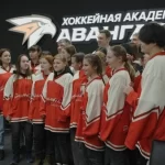 Занятия йогой, фитнесом в спортзале Хоккейная академия Авангард Муравленко