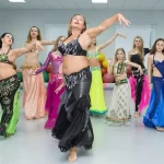 Занятия йогой, фитнесом в спортзале Хореография, восточные танцы живота, растяжка, йога Москва