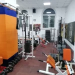 Занятия йогой, фитнесом в спортзале Х-Прайд Челябинск