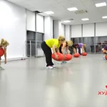 Занятия йогой, фитнесом в спортзале Худеем вместе Ижевск