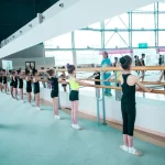 Занятия йогой, фитнесом в спортзале Художественная гимнастика Москва