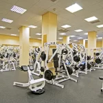 Занятия йогой, фитнесом в спортзале КимберлиFit Москва
