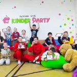 Занятия йогой, фитнесом в спортзале Киндер-до Томск