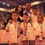 Занятия йогой, фитнесом в спортзале Киокушинкай-Каратэ-ДО. Тренер Елизавета Мельникова Краснодар