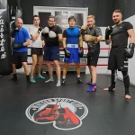 Занятия йогой, фитнесом в спортзале Клинч Томск