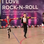 Занятия йогой, фитнесом в спортзале Клуб акробатического рок-н-ролла Top Dance Санкт-Петербург