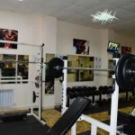 Занятия йогой, фитнесом в спортзале Клуб Апогей Ржев